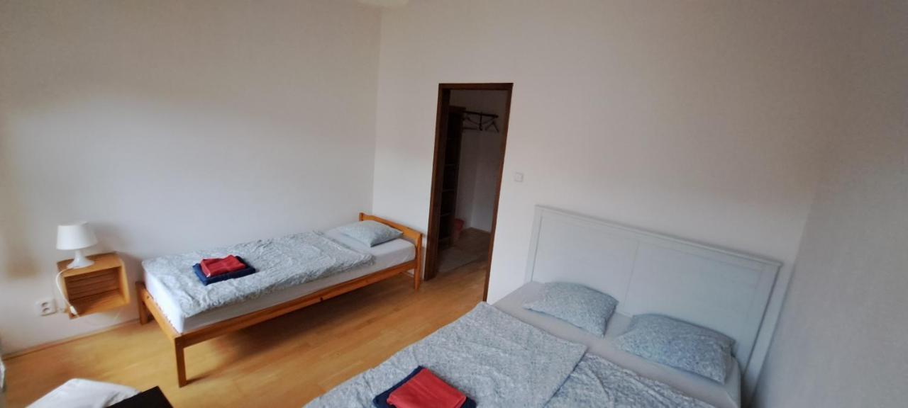 Hotel Penzion A Restaurace U Baby Subrovy Kokorin Esterno foto