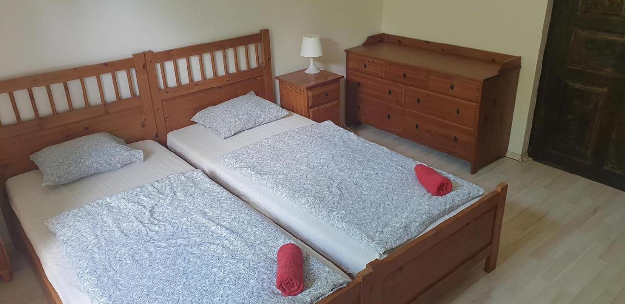 Hotel Penzion A Restaurace U Baby Subrovy Kokorin Esterno foto